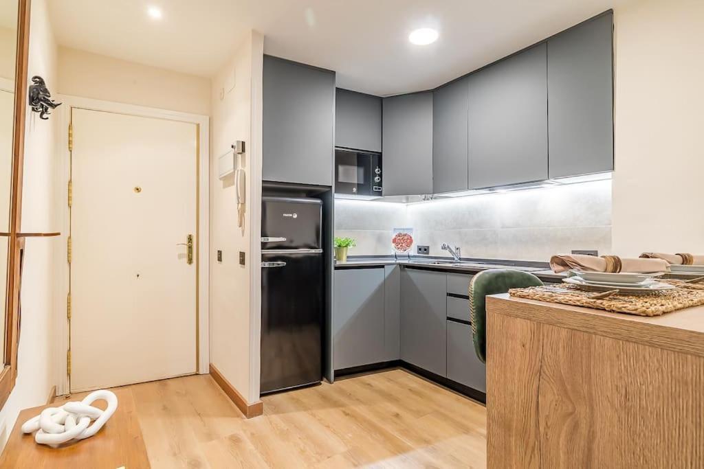 Apartamento Reformado Y Tranquilo Junto A Gran Via มาดริด ภายนอก รูปภาพ